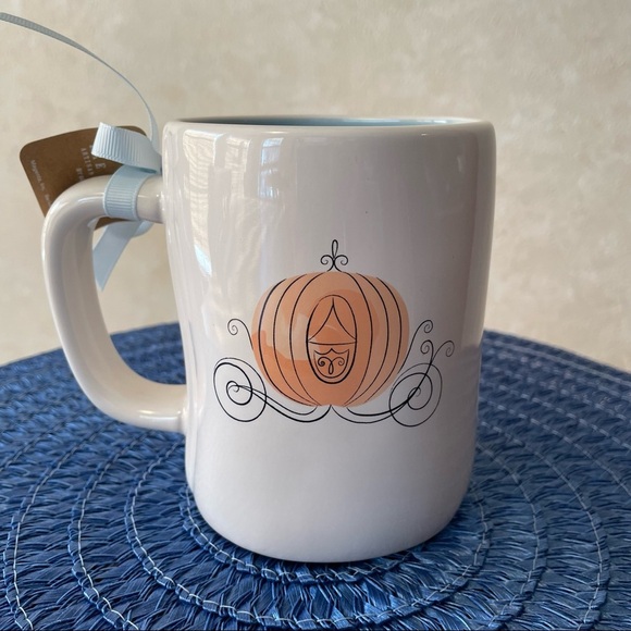 Rae Dunn BIBBIDI BOBBIDI DOO! 2 Side Disney Cinderella Coffee Mug BRAND NEW!! - Picture 3 of 3
